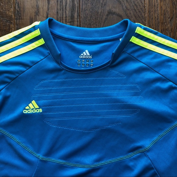 light blue adidas athletic tee • xl boys - Picture 3 of 6